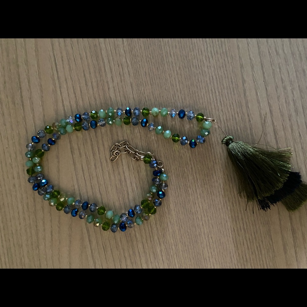 Womens multi colored necklace